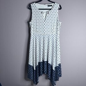Ivanka Trump White and Navy Sleeveless Handkerchief Hem Midi Dress Sz XL